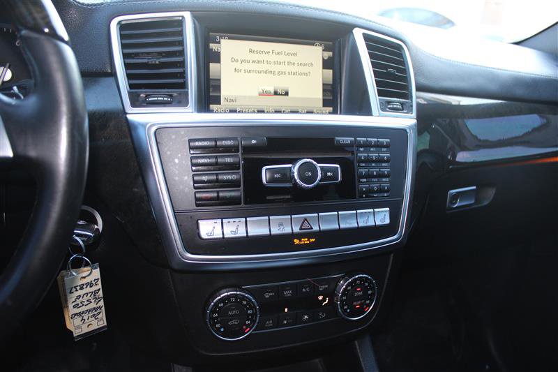 Used 2014 Mercedes-Benz GL 550 GL 550 image 23