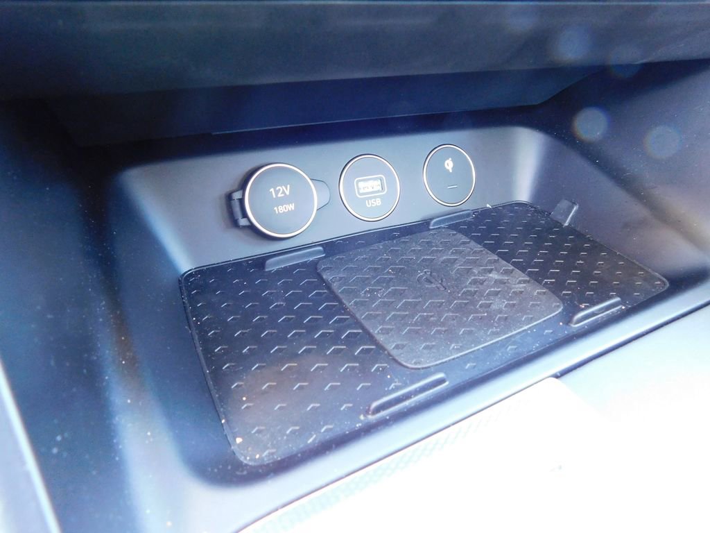 Used 2026 Genesis G70 2.5T Prestige image 26