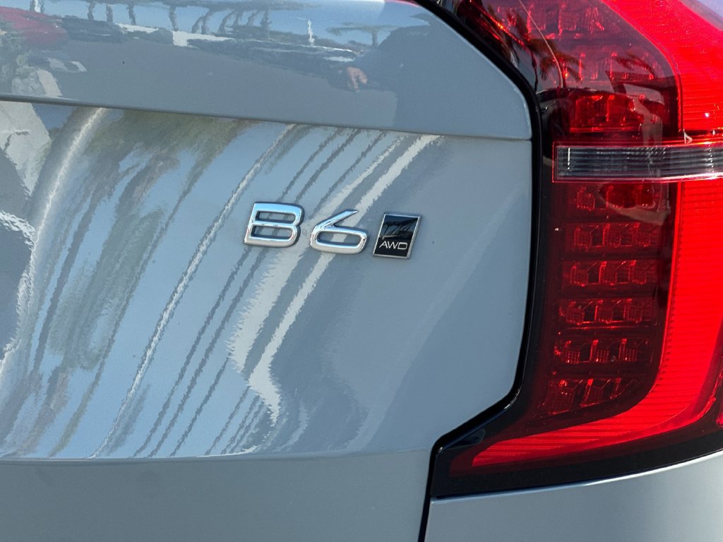Certified 2026 Volvo XC90 B6 Plus AWD/4WD image 27
