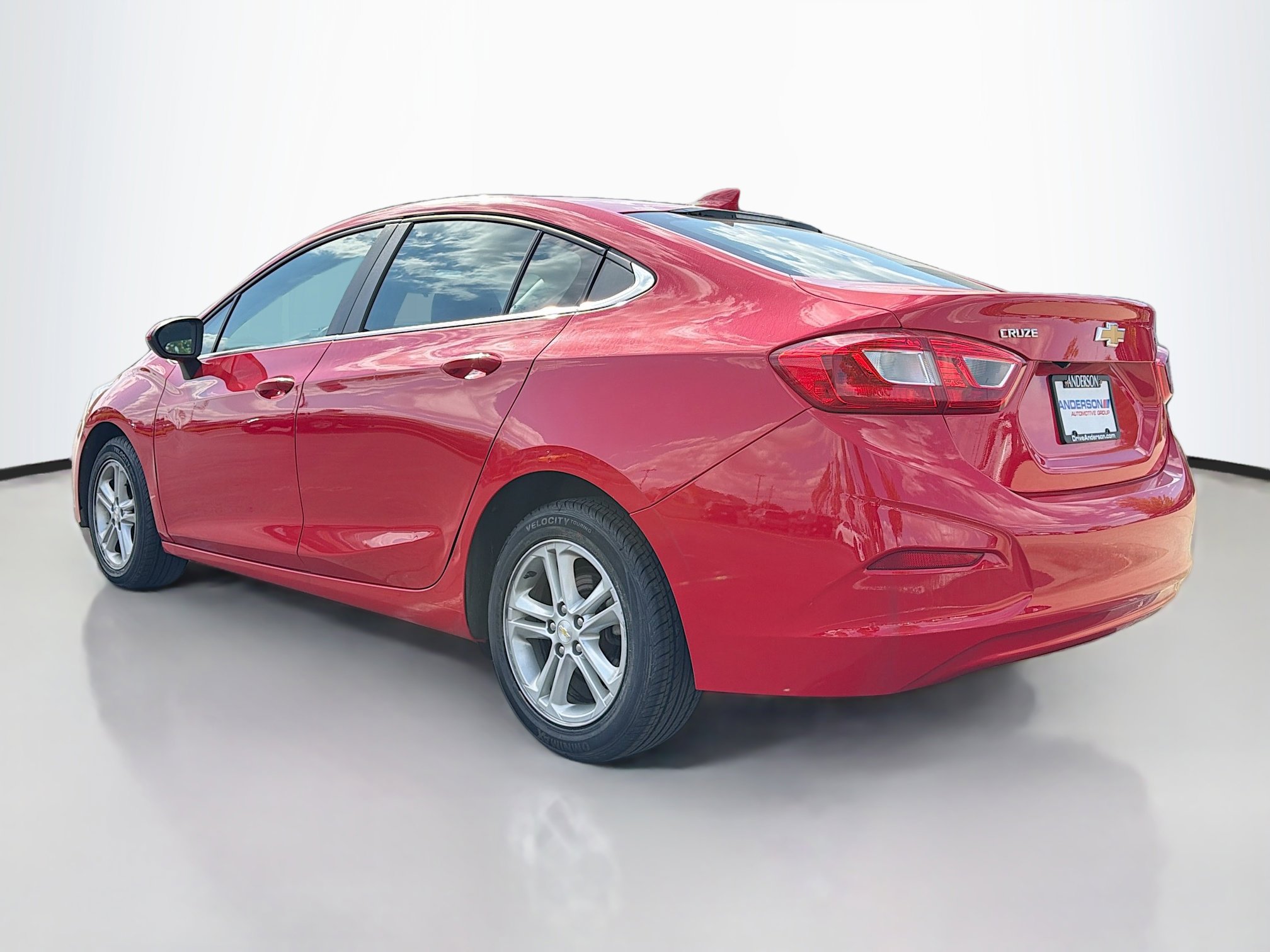 Used 2017 Chevrolet Cruze LT FWD image 12