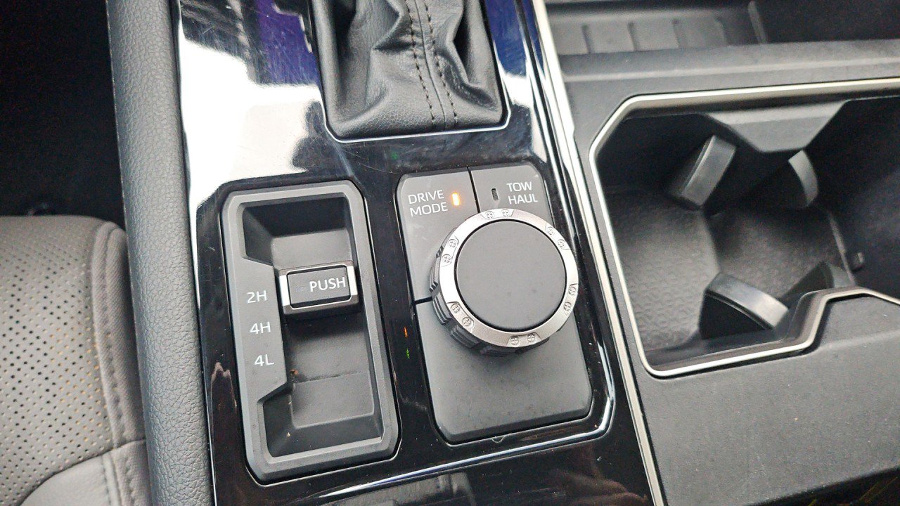Used 2023 Toyota Tundra Limited w/ Power Package image 23