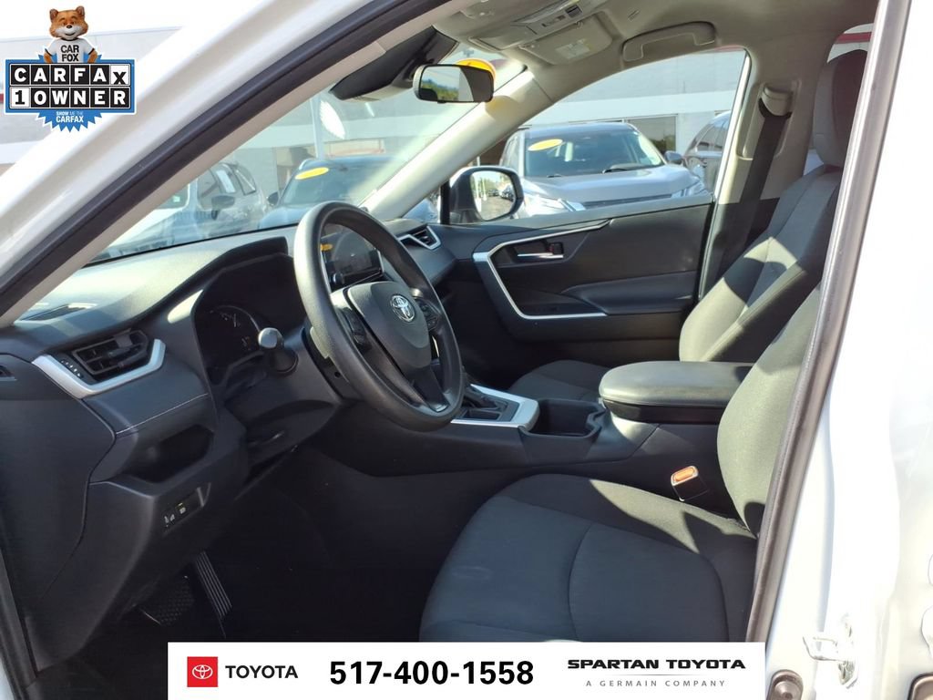 Used 2024 Toyota RAV4 XLE FWD image 14