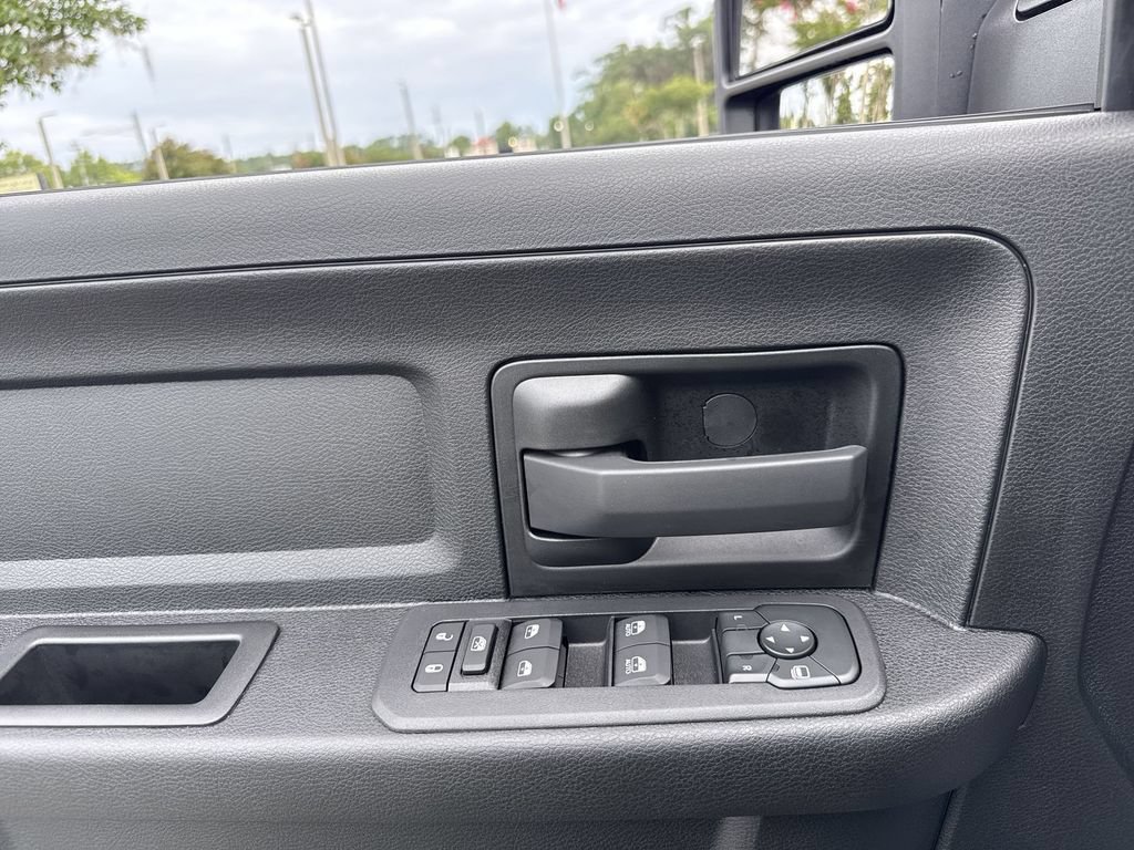 New 2026 RAM 3500 Tradesman AWD/4WD image 14