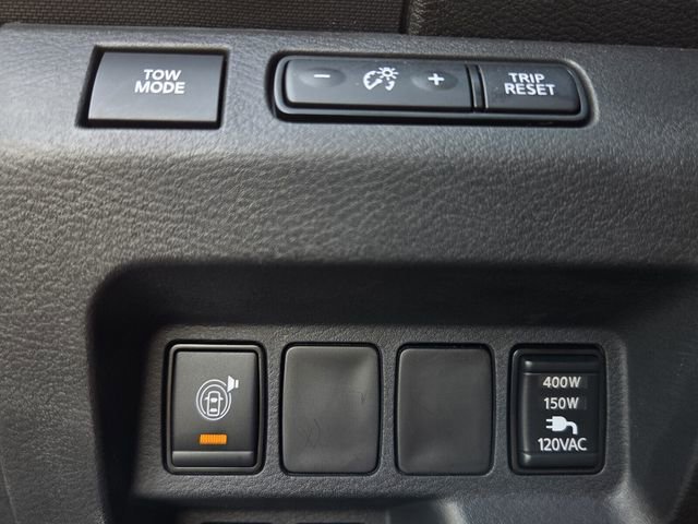 Used 2022 Nissan Frontier PRO-4X w/ Pro-4X Premium Package image 25