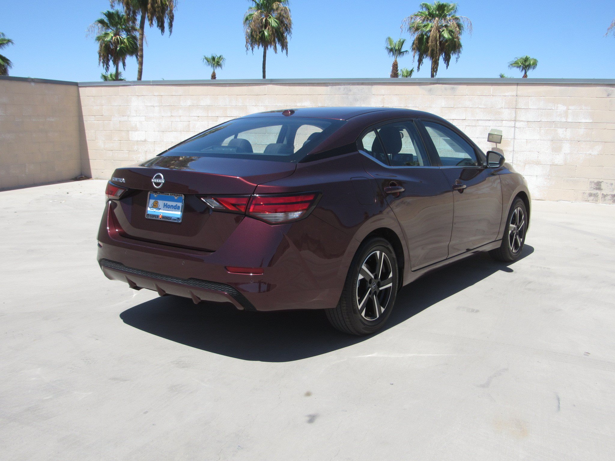 Used 2025 Nissan Sentra SV FWD image 5