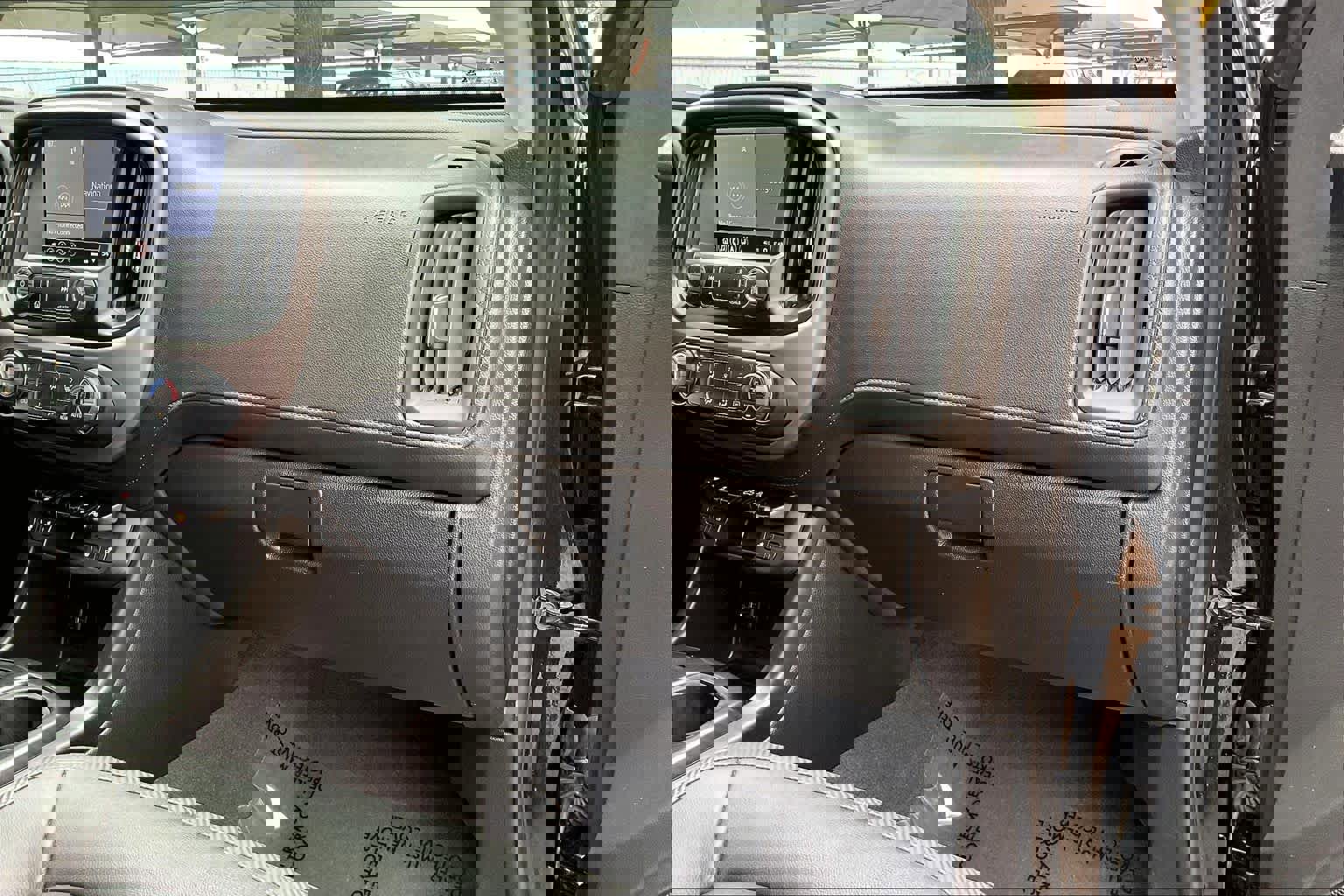 Used 2022 GMC Canyon AT4 w/ Trailering Package image 17