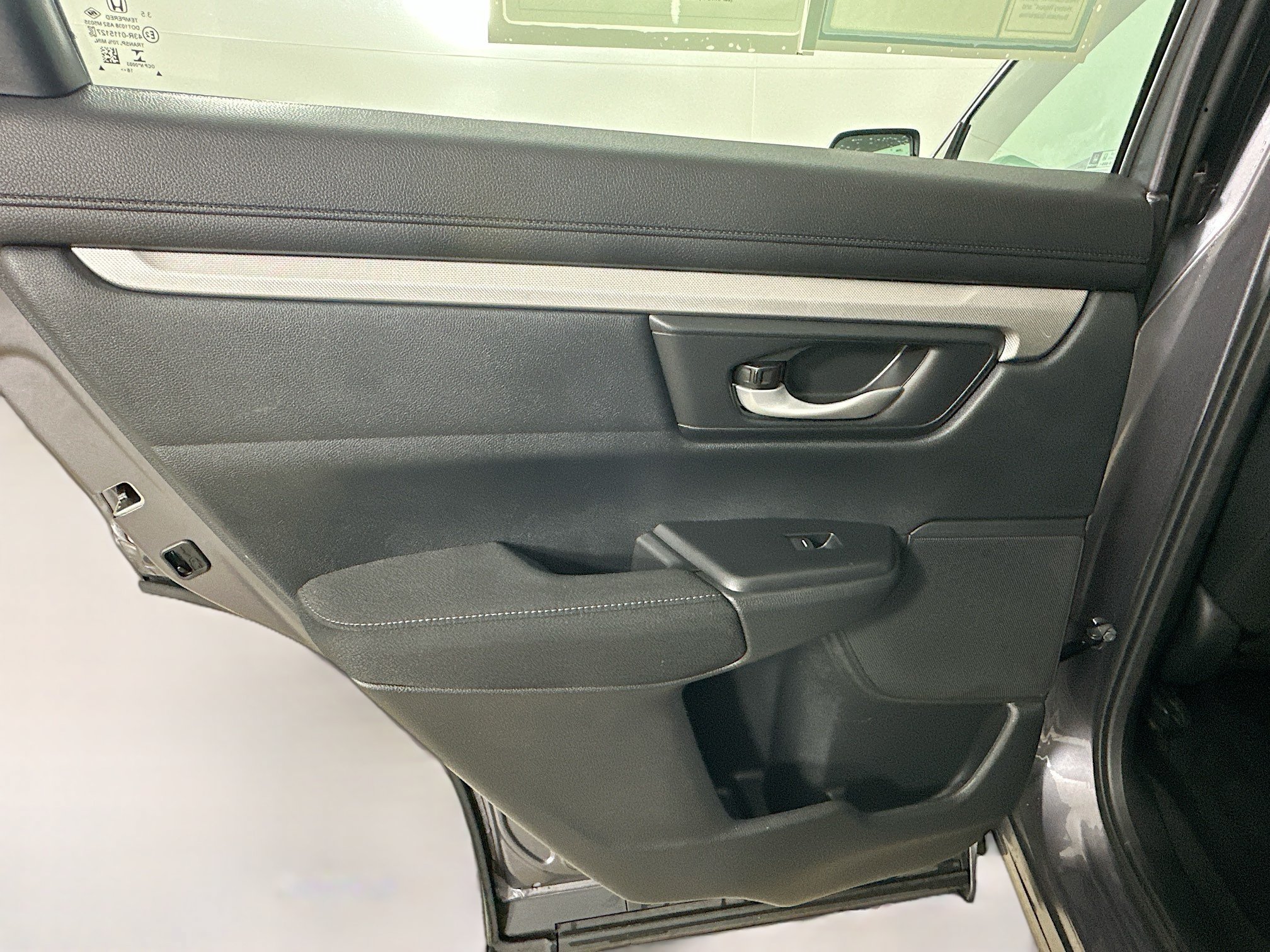 Used 2019 Honda CR-V LX image 40