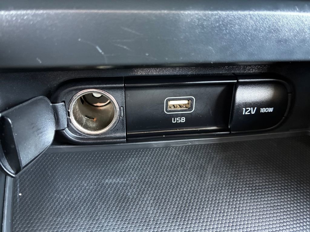 Used 2024 Kia Soul LX w/ Option Group 015 image 6