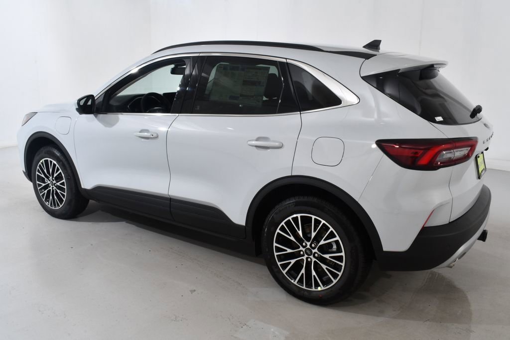 New 2025 Ford Escape SE w/ PHEV Premium Package image 15