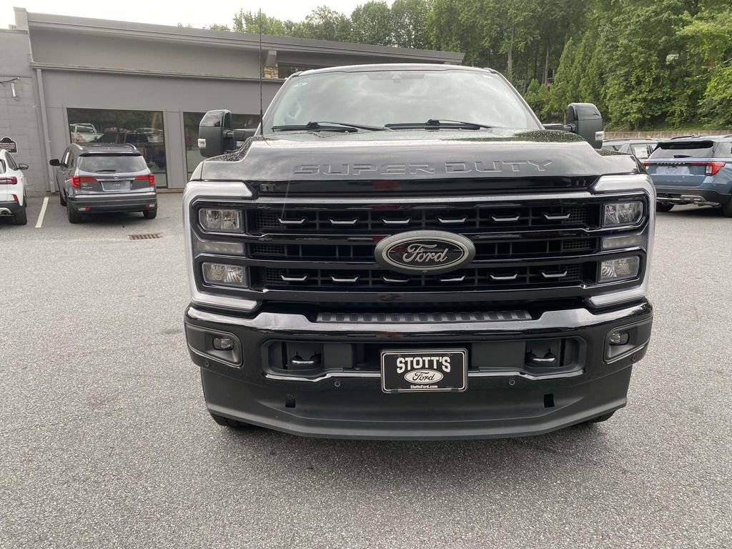 Certified 2024 Ford F350 Lariat w/ Lariat Ultimate Package AWD/4WD image 2