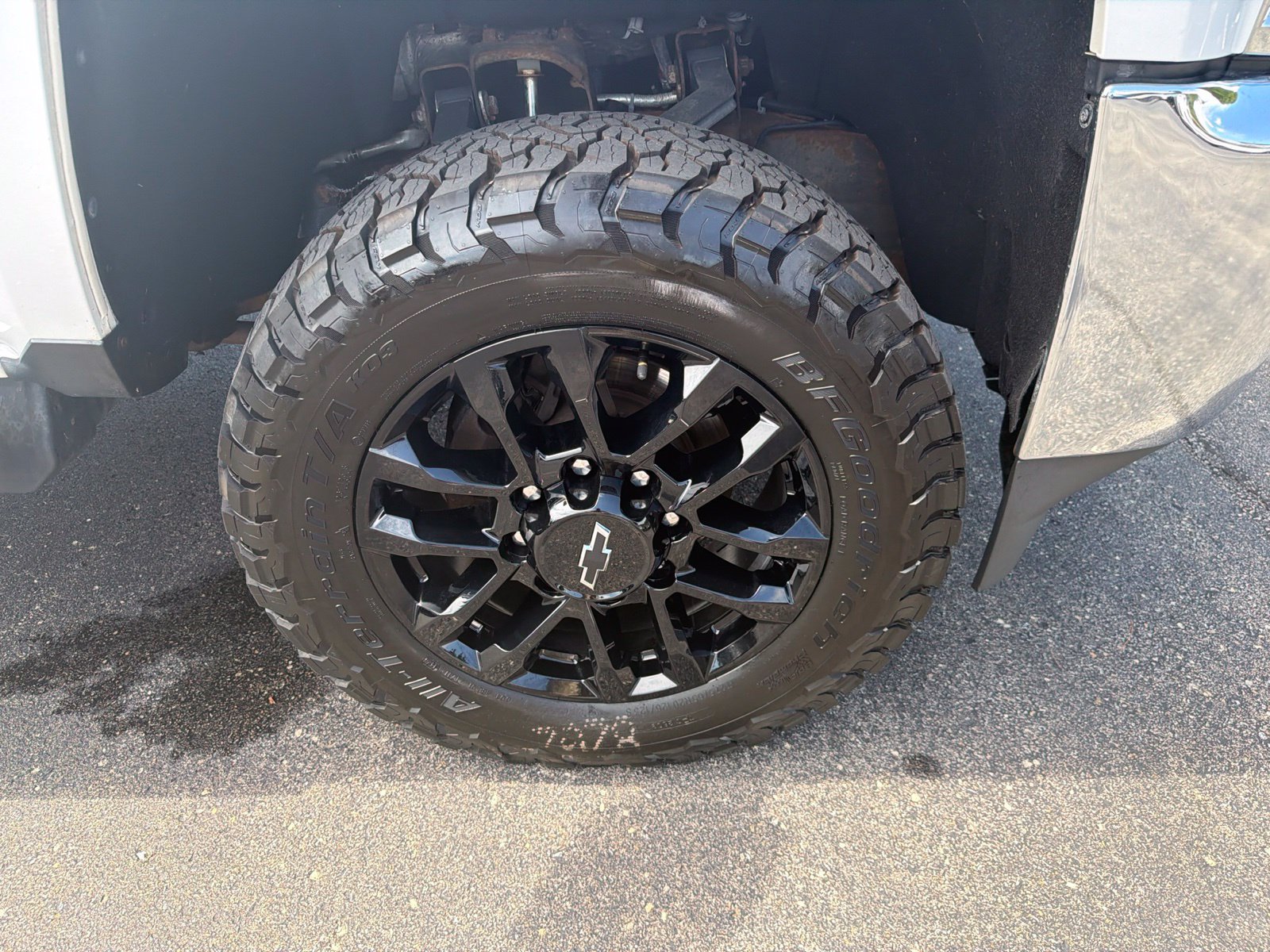 Used 2018 Chevrolet Silverado 2500 LTZ w/ Duramax Plus Package AWD/4WD image 35