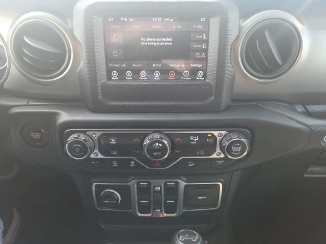 Used 2018 Jeep Wrangler Unlimited Sport S AWD/4WD image 22