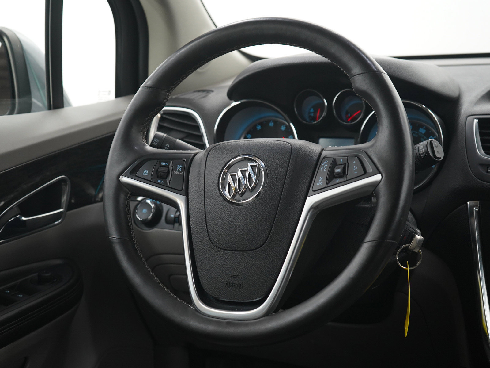 Used 2015 Buick Encore Leather AWD/4WD image 14