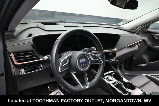 Used 2024 Buick Envision Sport Touring AWD/4WD image 13