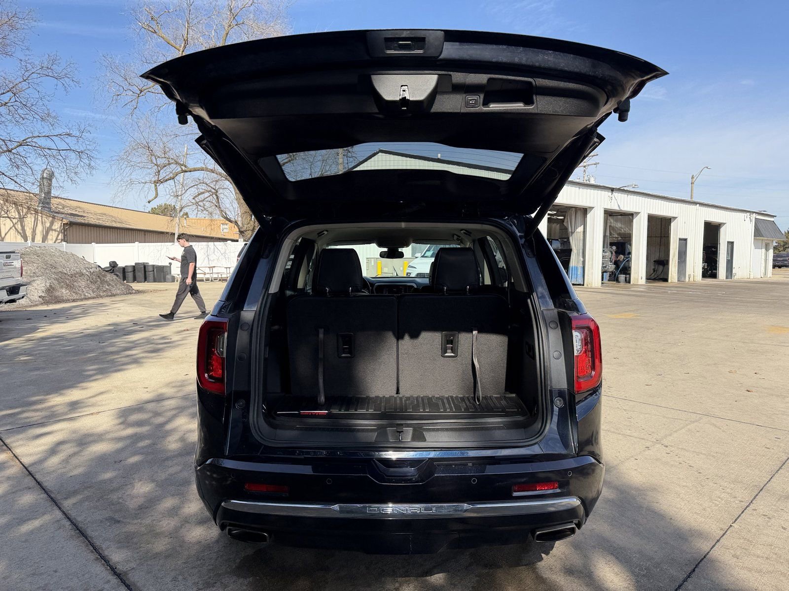 Used 2021 GMC Acadia Denali w/ Trailering Package image 34