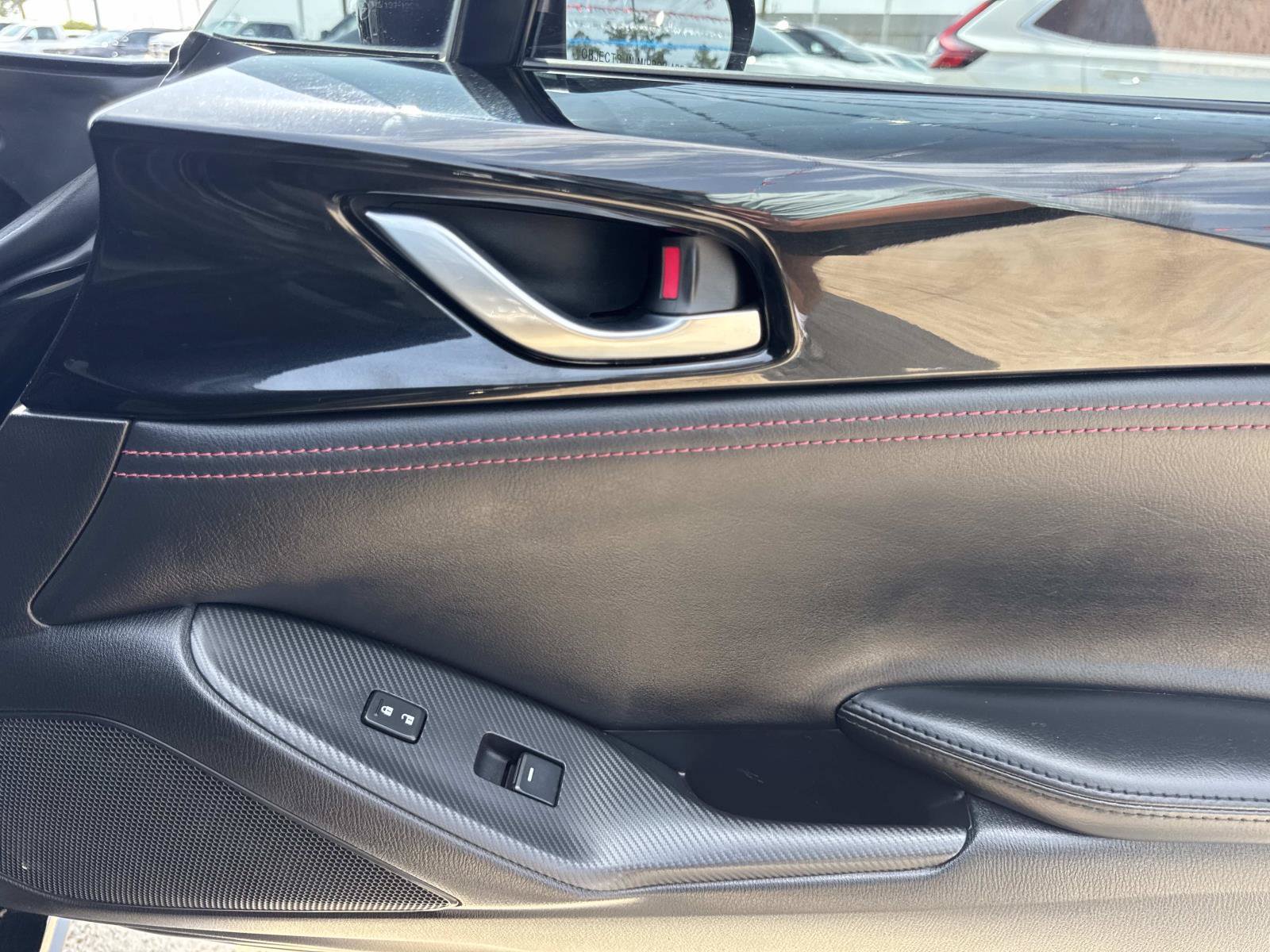 Used 2016 MAZDA MX-5 Miata Club RWD image 13