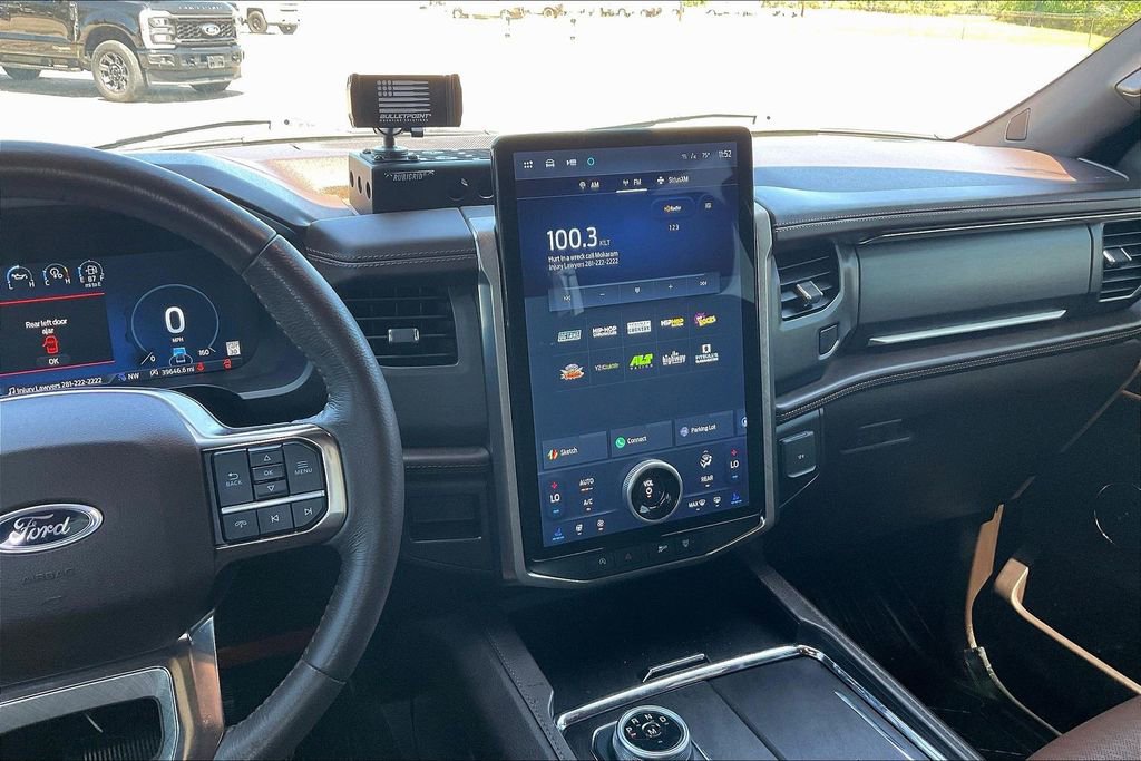 Used 2024 Ford Expedition King Ranch RWD image 9