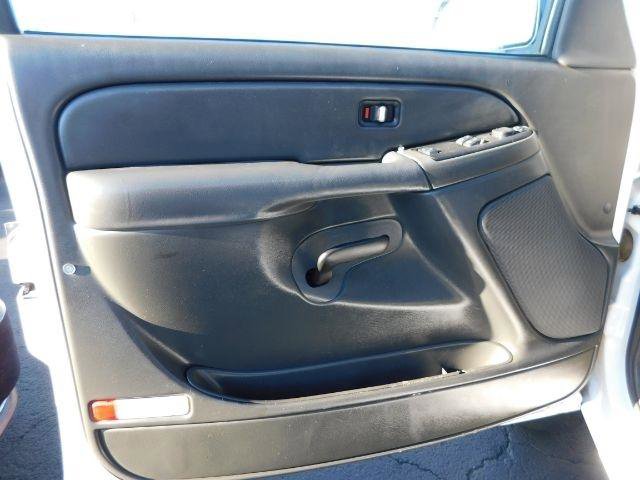 Used 2006 GMC Sierra 2500 W/T image 11