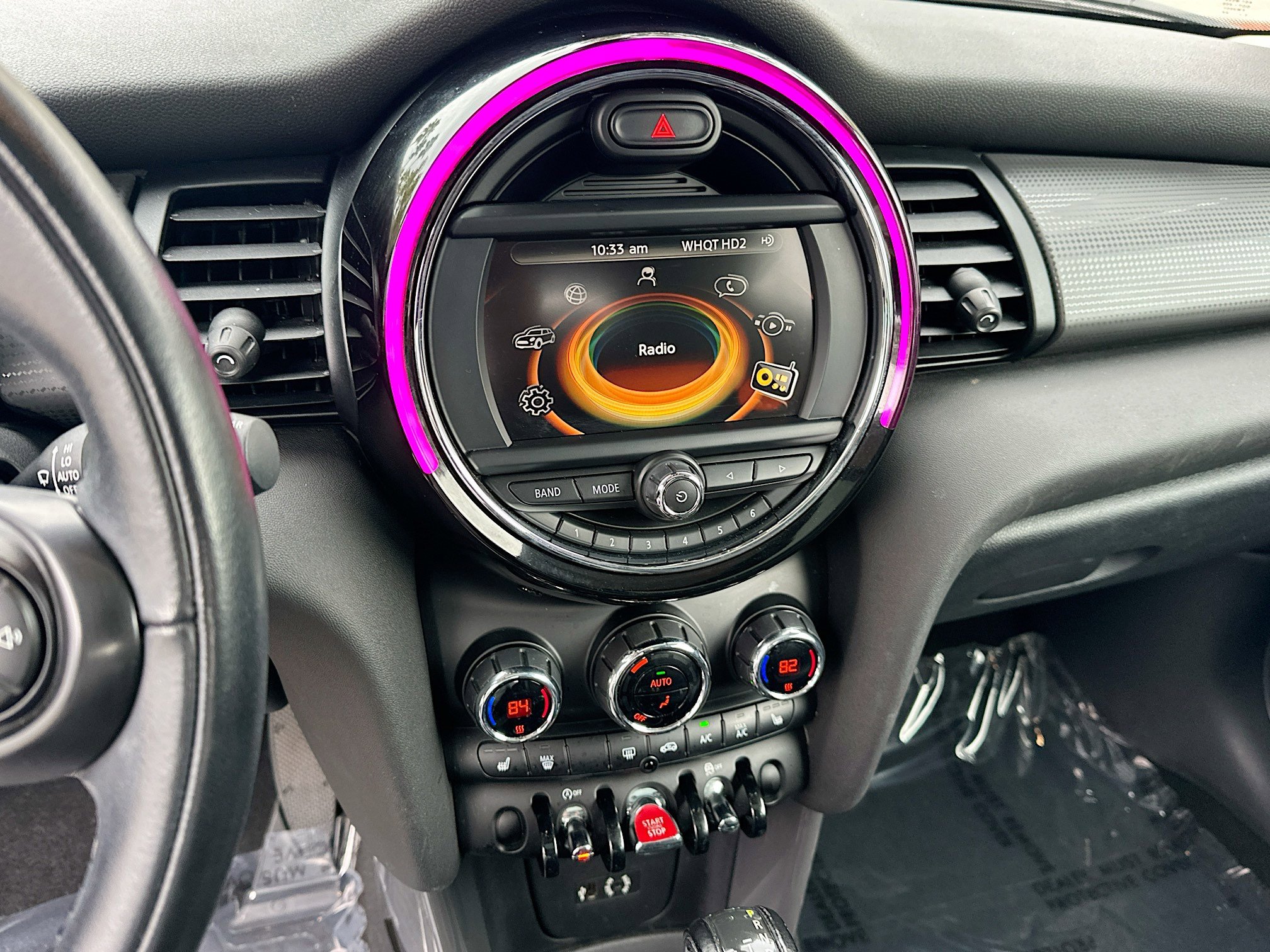 Used 2018 MINI Cooper 2-Door Hardtop image 13