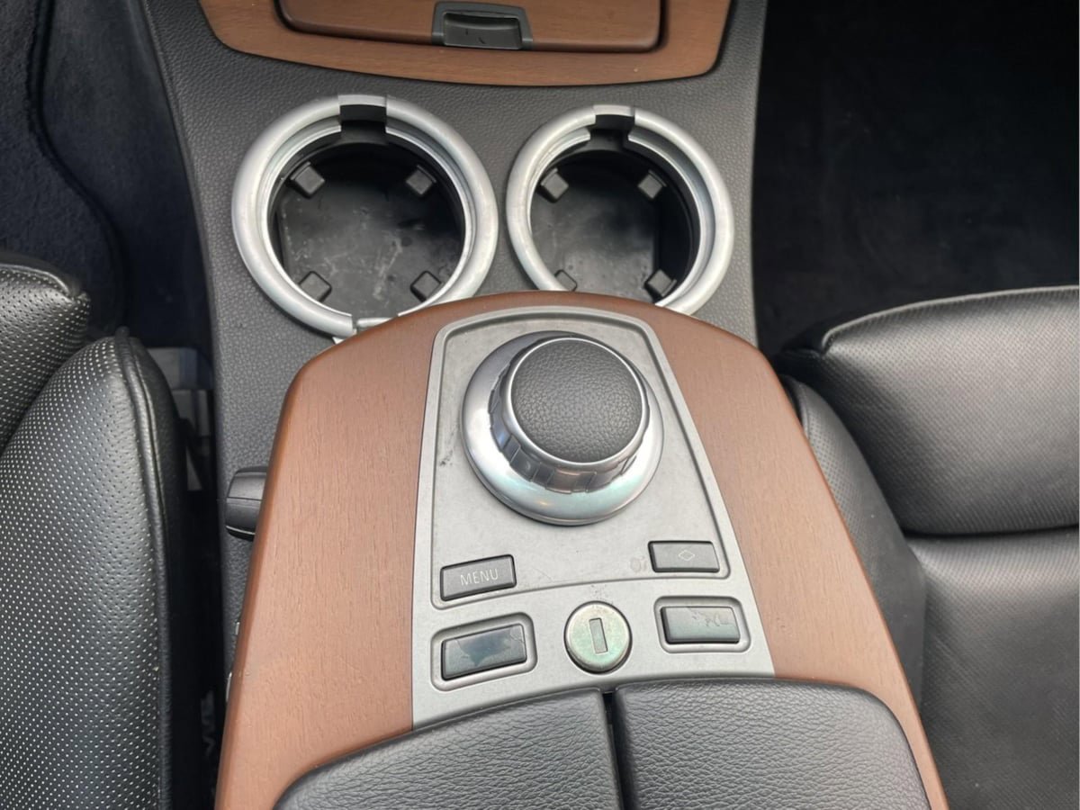 Used 2007 BMW 750i image 23
