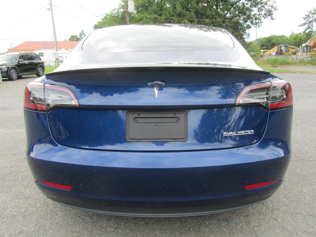 Used 2022 Tesla Model 3 Performance AWD/4WD image 9