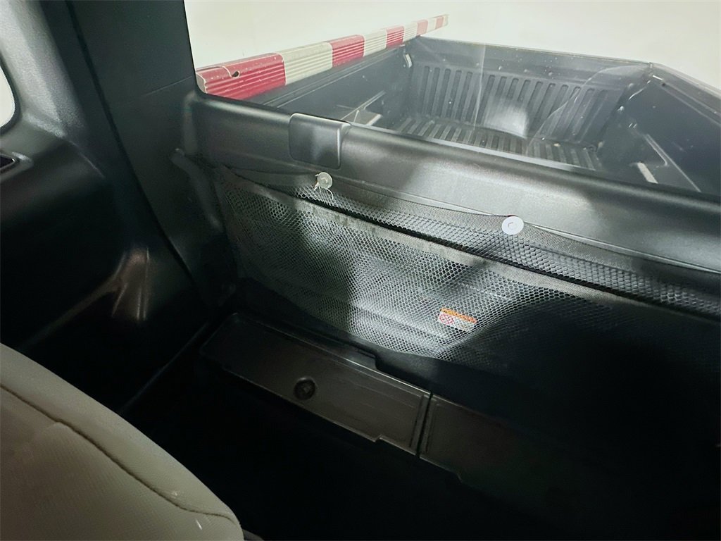 Used 2019 Toyota Tacoma SR image 12