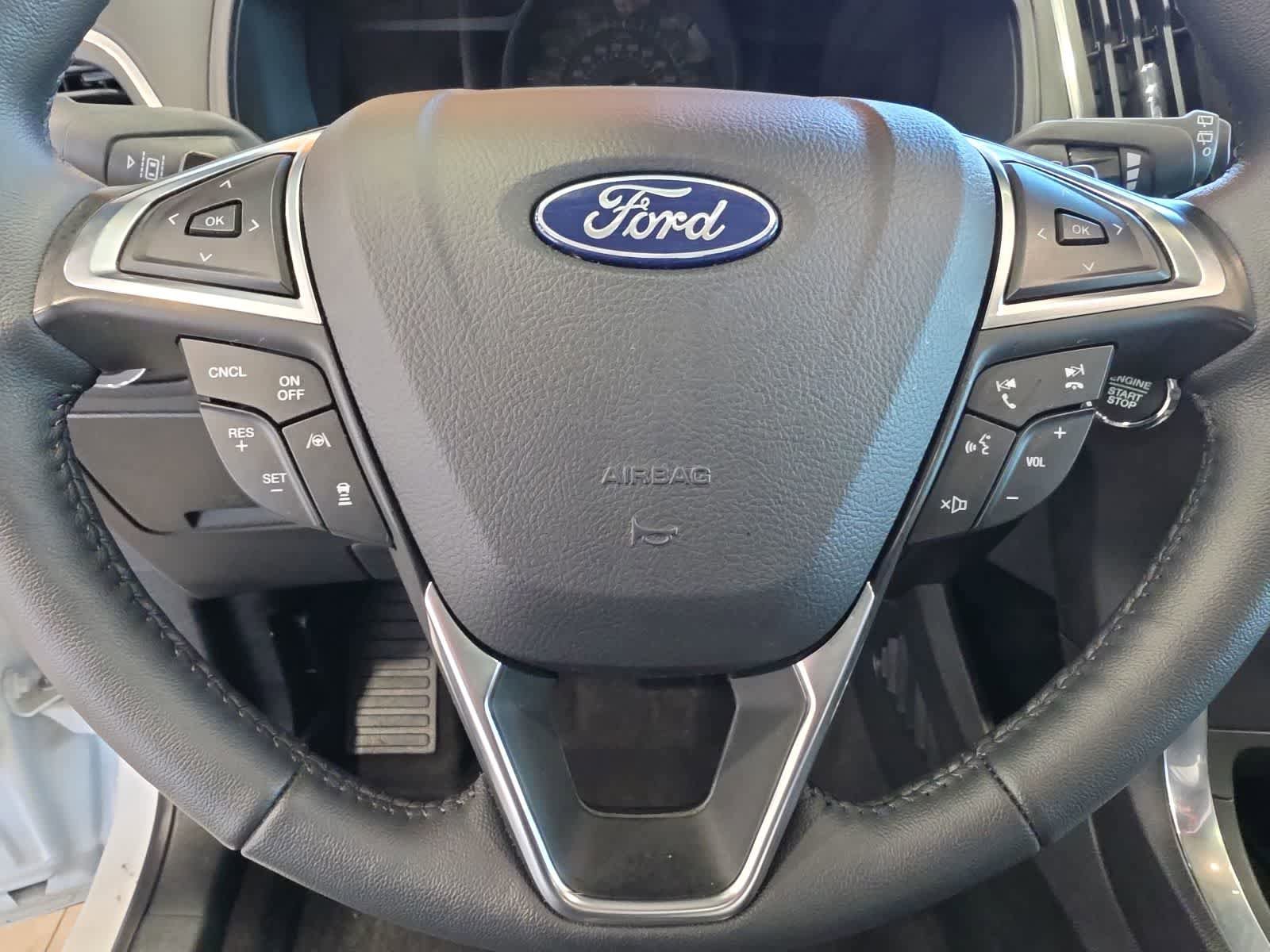 Used 2024 Ford Edge Titanium w/ Equipment Group 301A AWD/4WD image 20