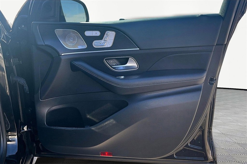 Used 2023 Mercedes-Benz GLE 350 4MATIC image 24