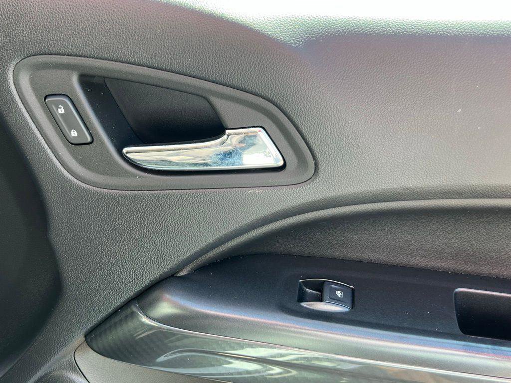 Used 2022 GMC Canyon AT4 image 15