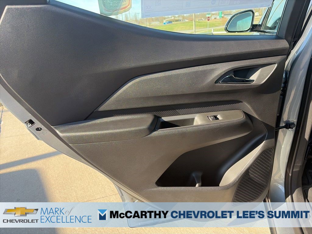 New 2027 Chevrolet Bolt LT w/ Comfort Package FWD image 38