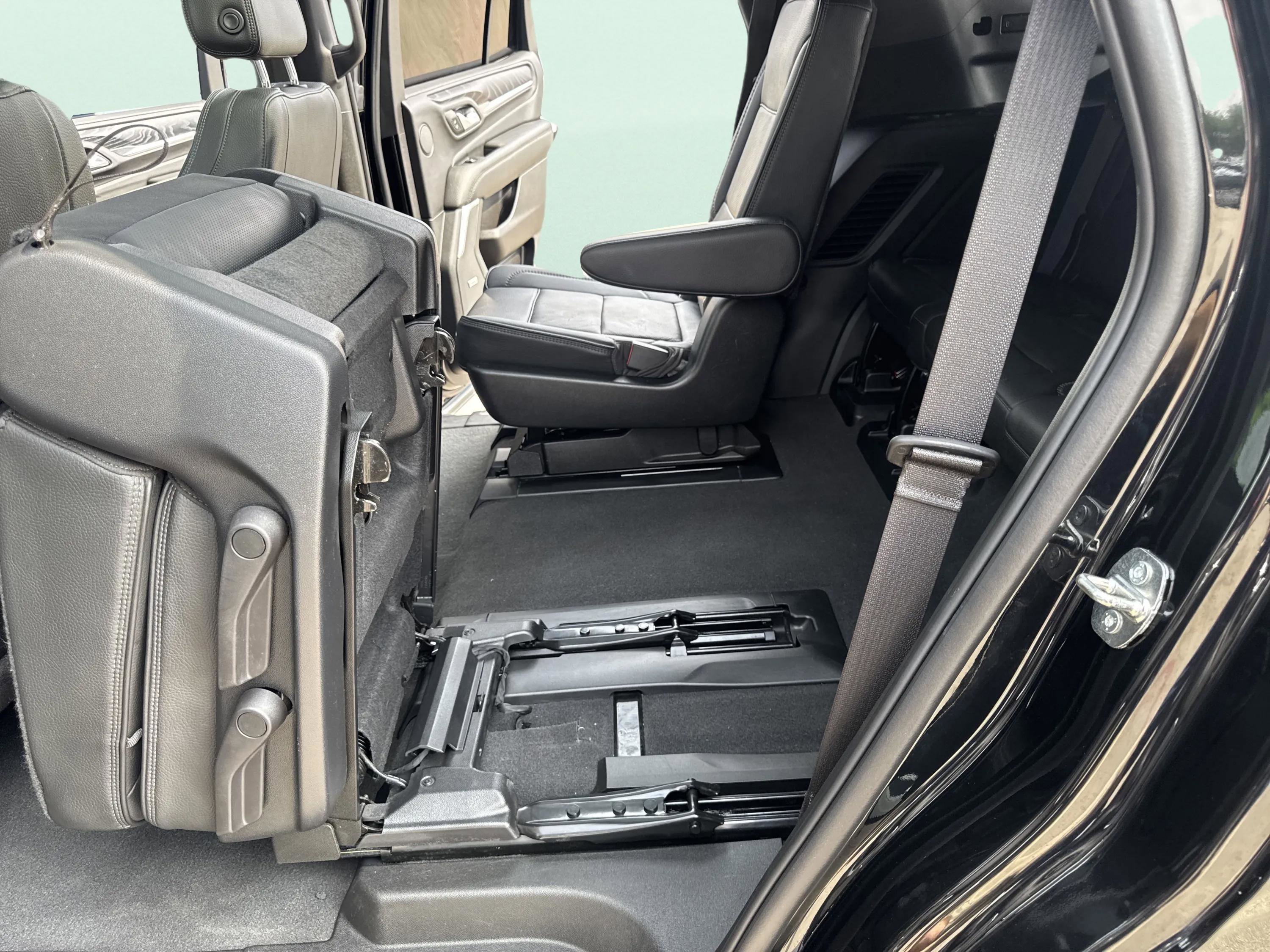 Used 2022 GMC Yukon Denali image 39