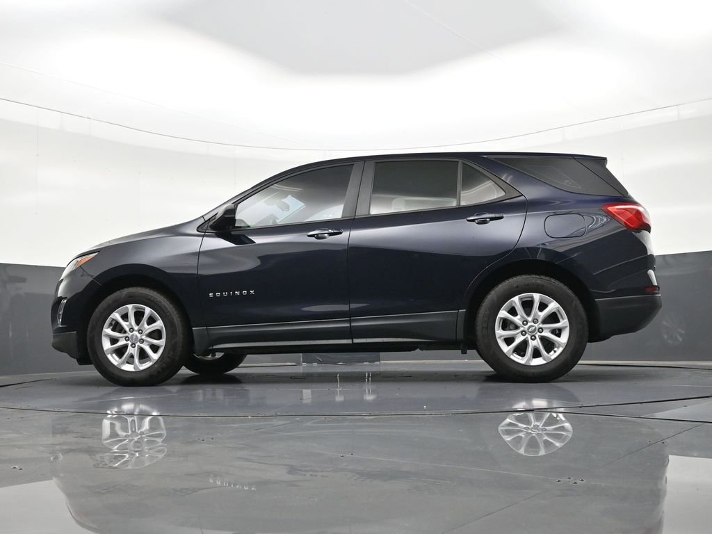 Used 2020 Chevrolet Equinox LS image 24