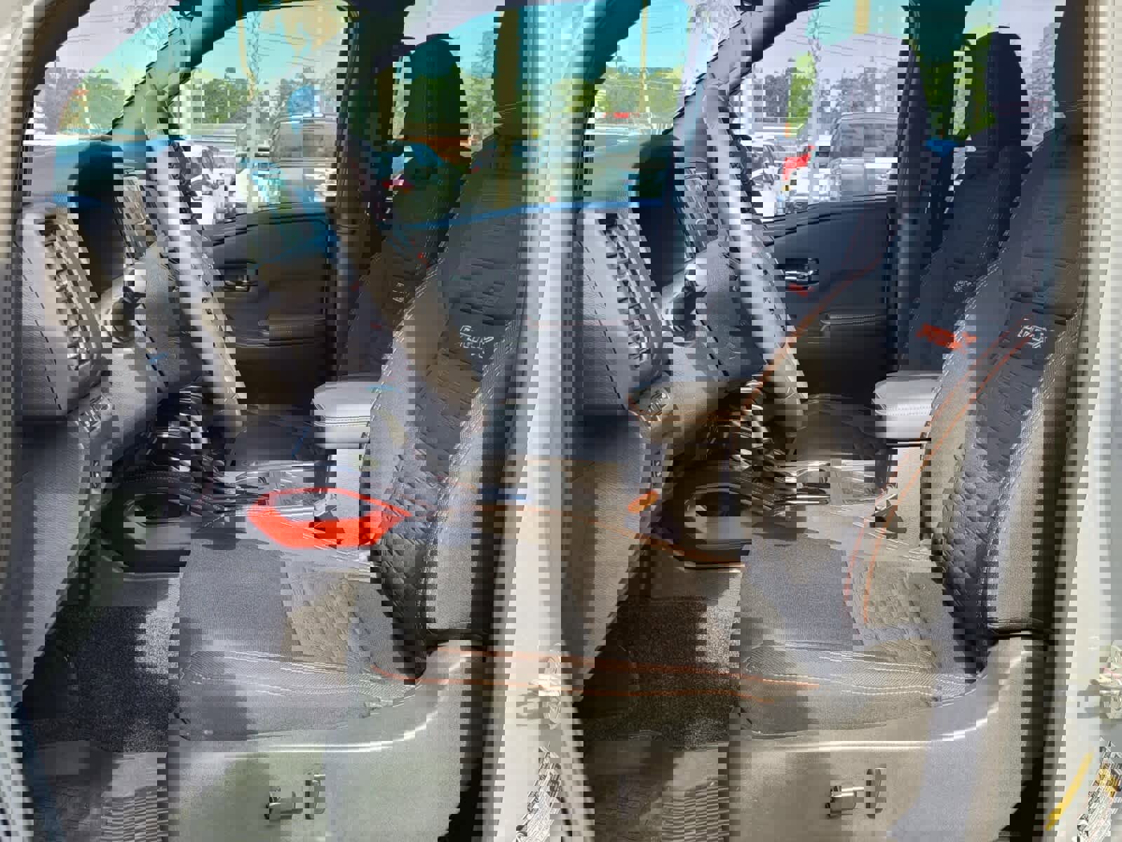 Used 2023 Nissan Frontier Pro-X w/ Pro Convenience Package image 3