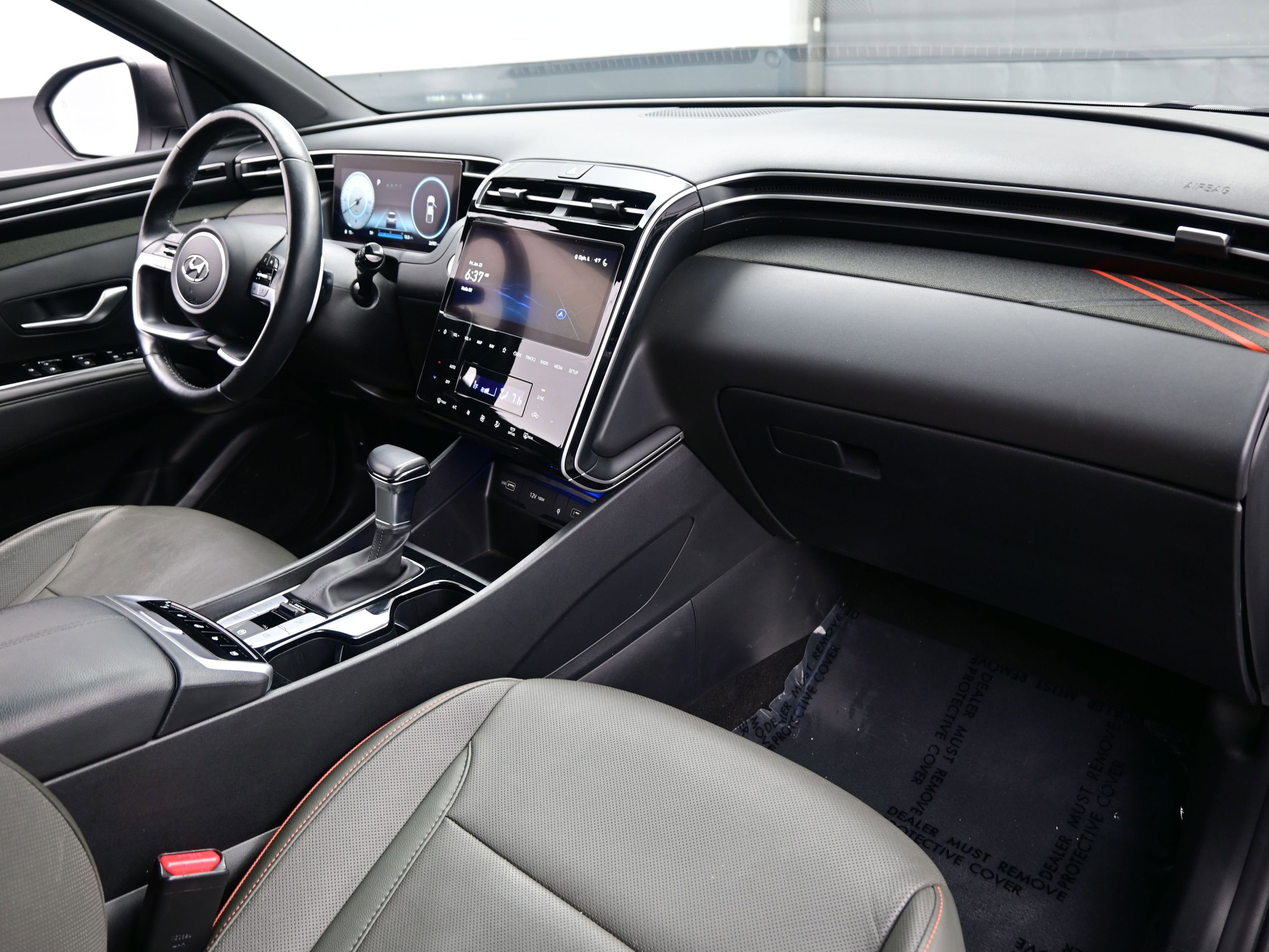 Certified 2023 Hyundai Santa Cruz Limited w/ Winter Package image 15