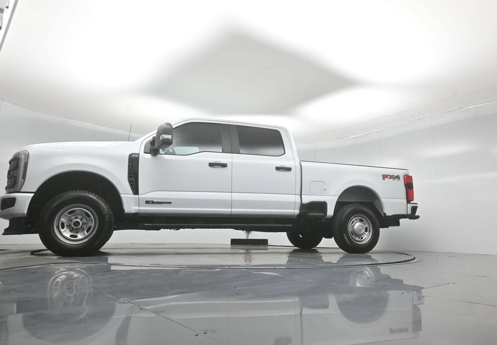 Used 2025 Ford F250 XL w/ STX Appearance Package AWD/4WD image 7