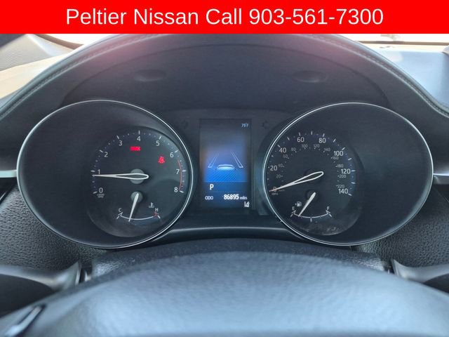 Used 2018 Toyota C-HR XLE image 27