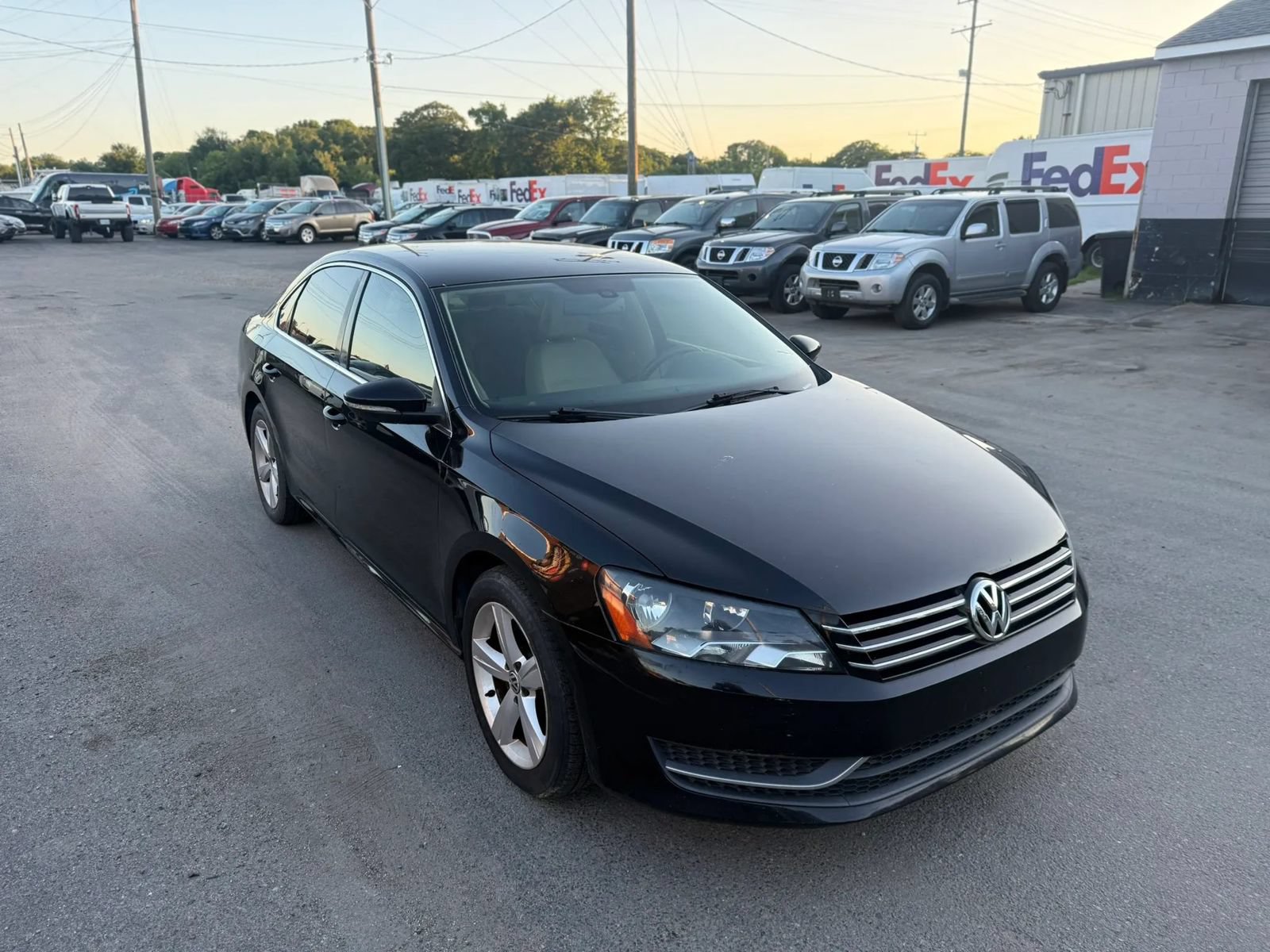 Used 2012 Volkswagen Passat 2.5 SE FWD image 7