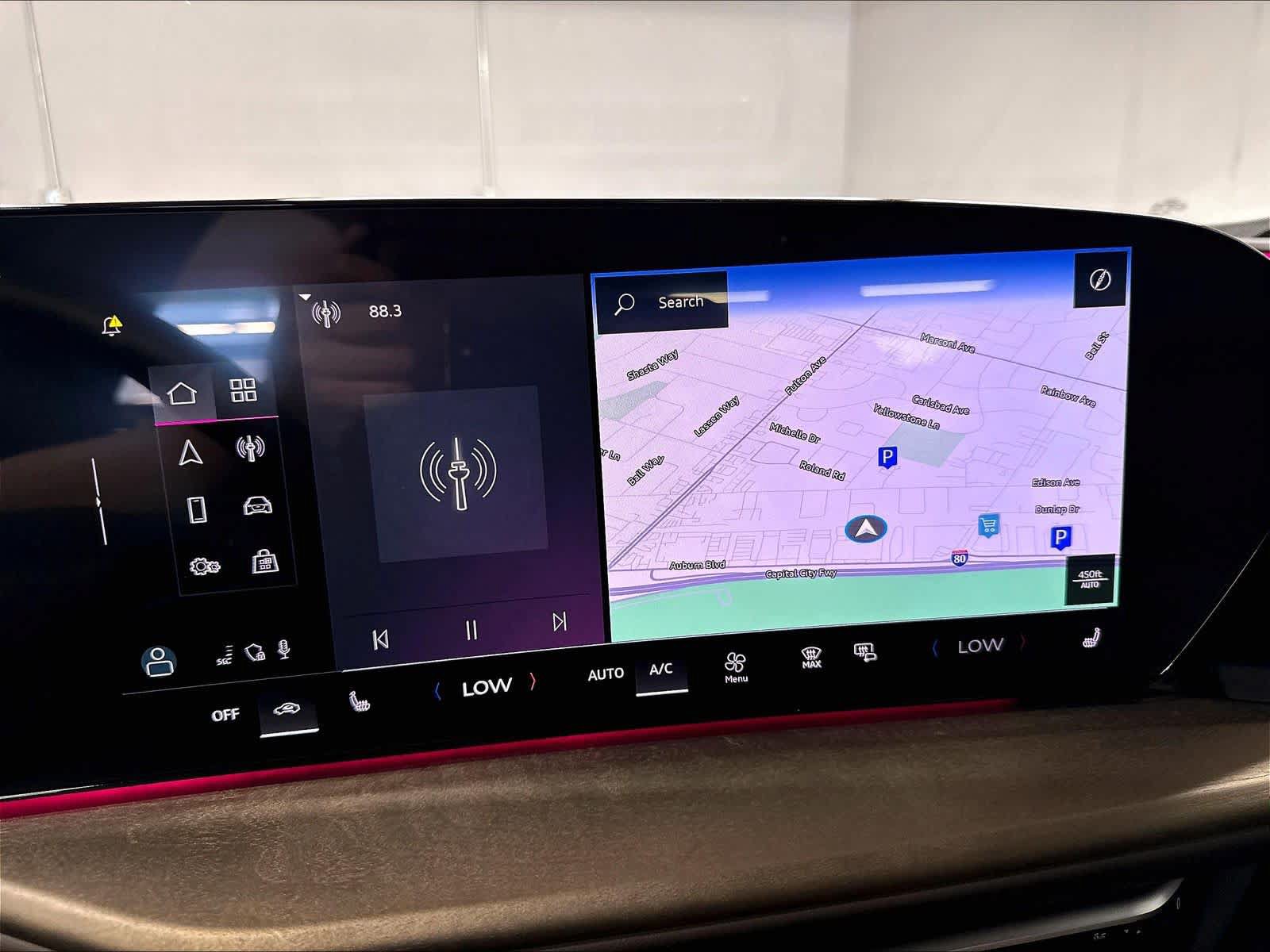 Certified 2025 Audi Q5 Premium w/ Premium Plus AWD/4WD image 9