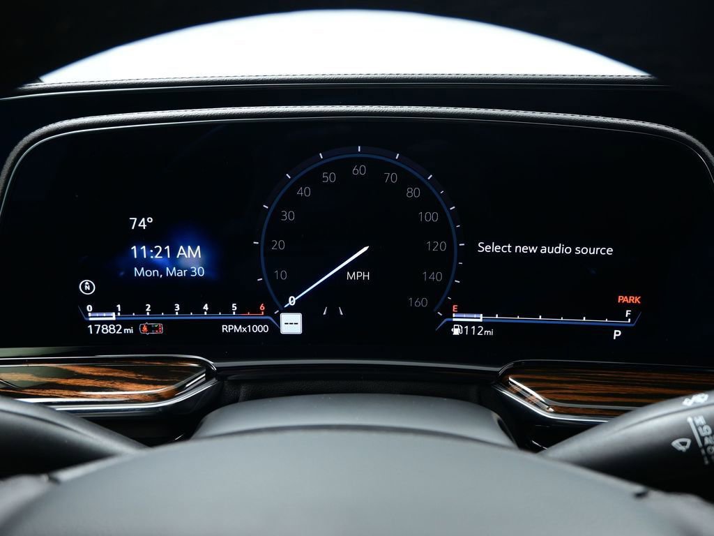 Used 2023 Cadillac Escalade ESV Luxury image 22