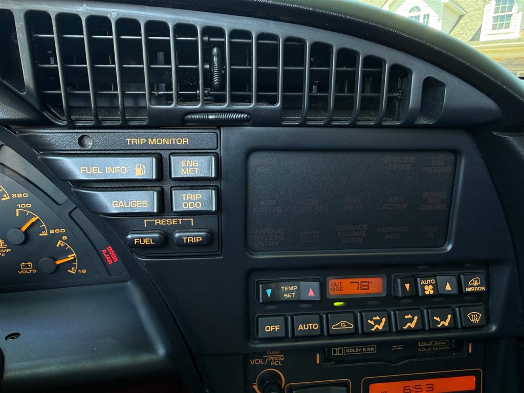 Used 1993 Chevrolet Corvette Convertible RWD image 44
