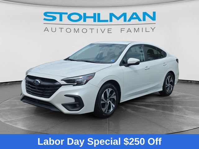 Certified 2025 Subaru Legacy Premium AWD/4WD image 1