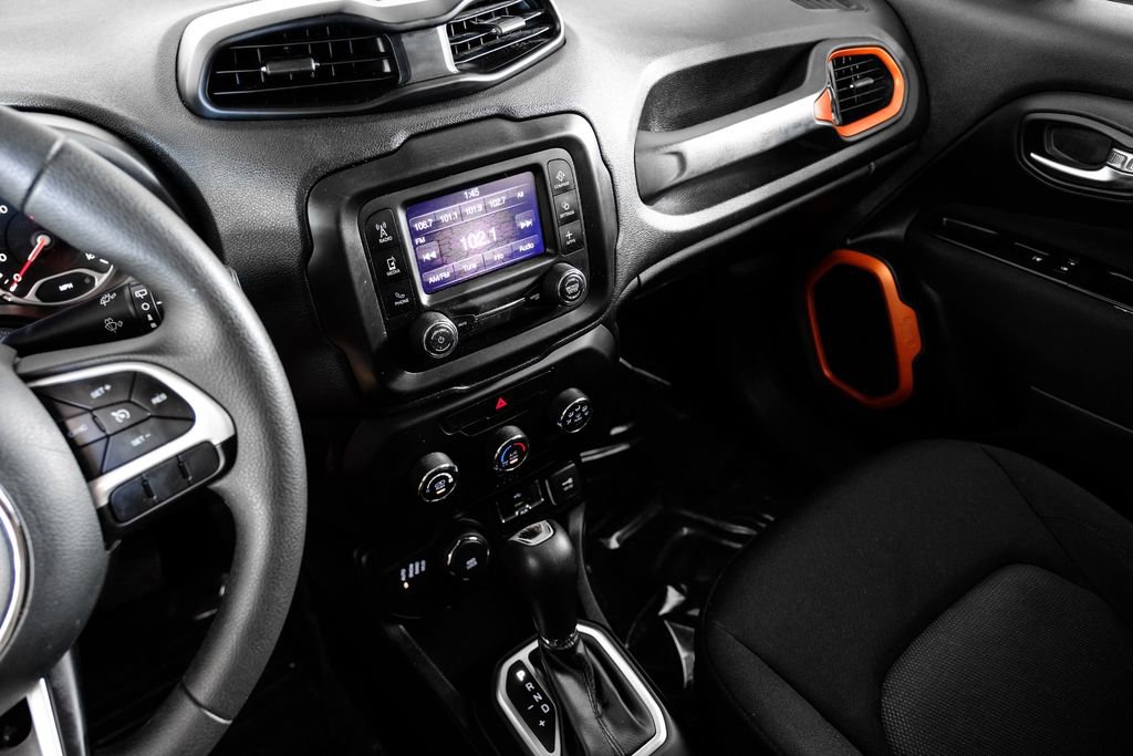 Used 2018 Jeep Renegade Sport w/ Power & Air Group image 19