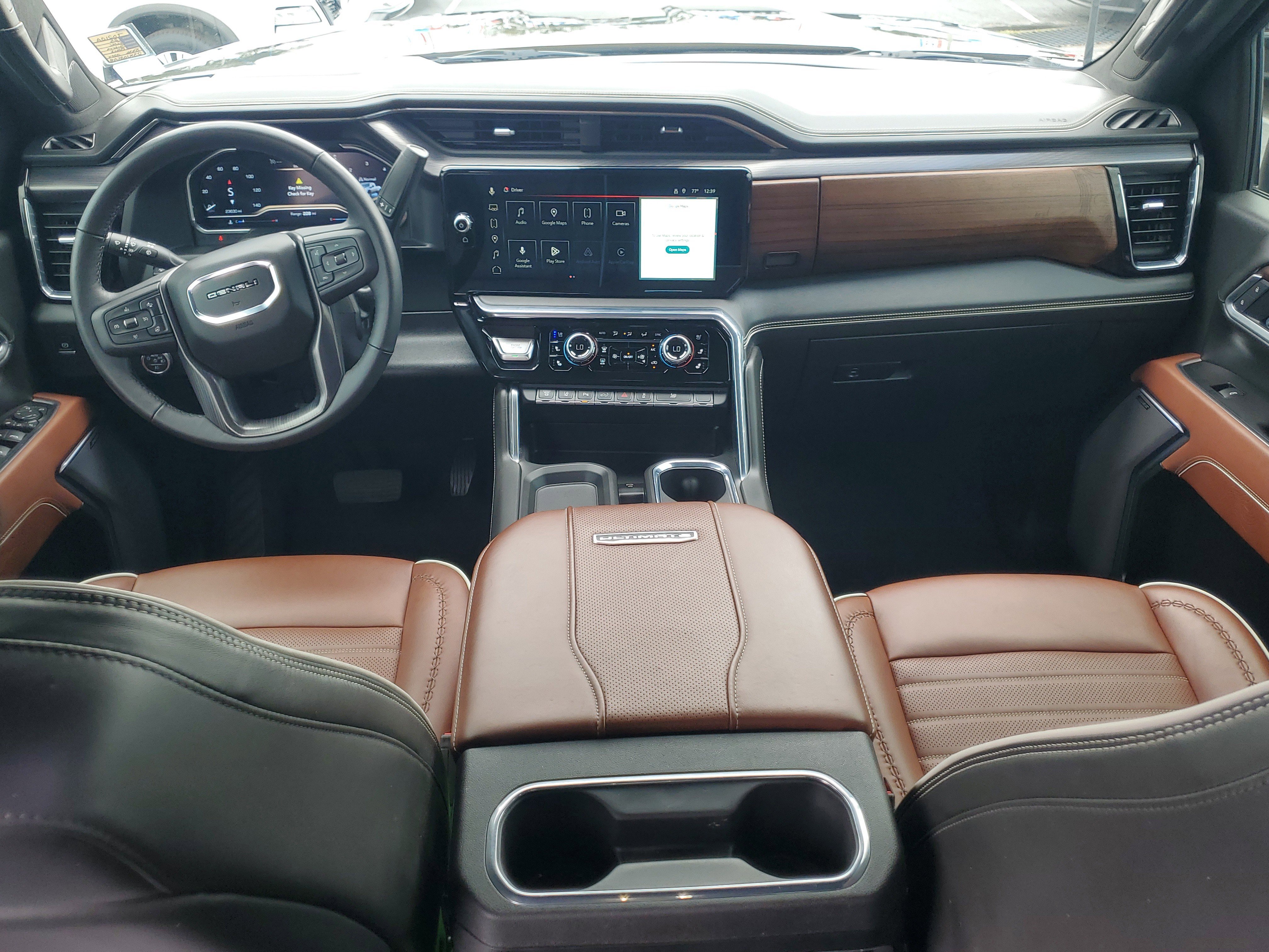 Used 2025 GMC Sierra 3500 Denali Ultimate image 15