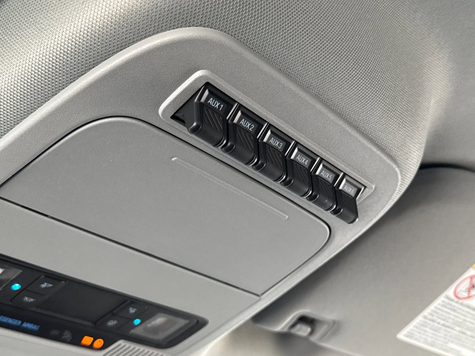 New 2026 Ford F250 XLT w/ FX4 Off-Road Package image 29