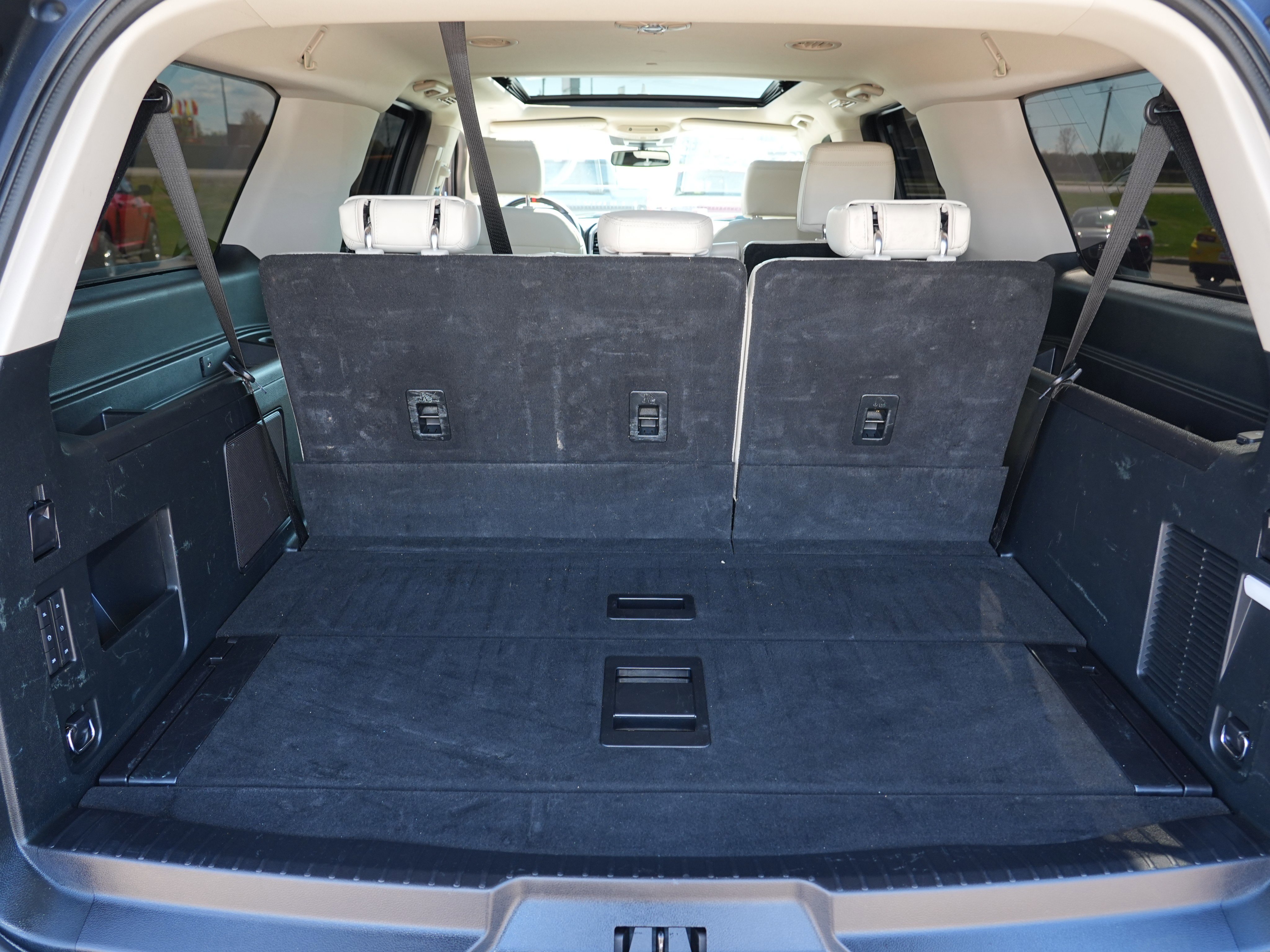 Used 2021 Ford Expedition Max Platinum AWD/4WD image 29