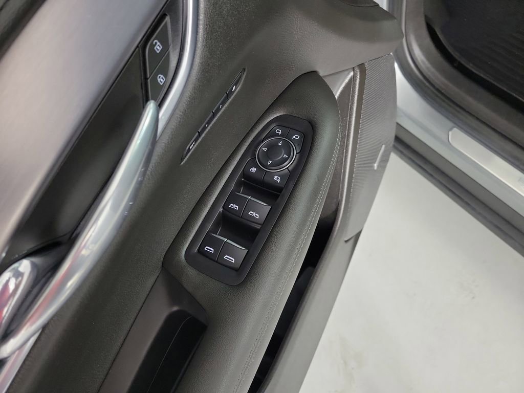 Certified 2024 Cadillac XT6 Luxury w/ LPO, Floor Liner Package FWD image 21