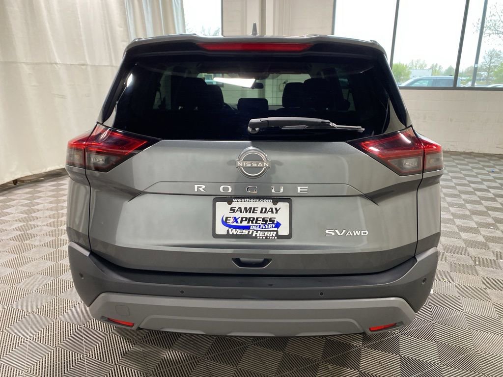 Used 2023 Nissan Rogue SV AWD/4WD image 6