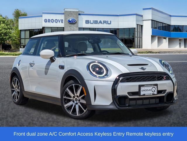 Used 2023 MINI Cooper S w/ Signature Upholstery Package FWD image 1