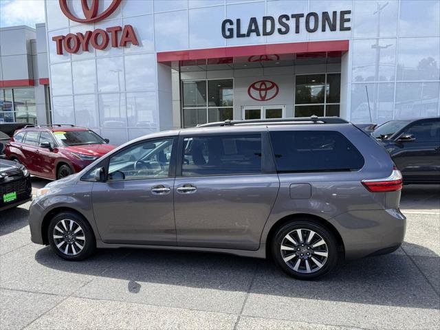 Certified 2019 Toyota Sienna XLE w/ XLE Navigation Package AWD/4WD image 3