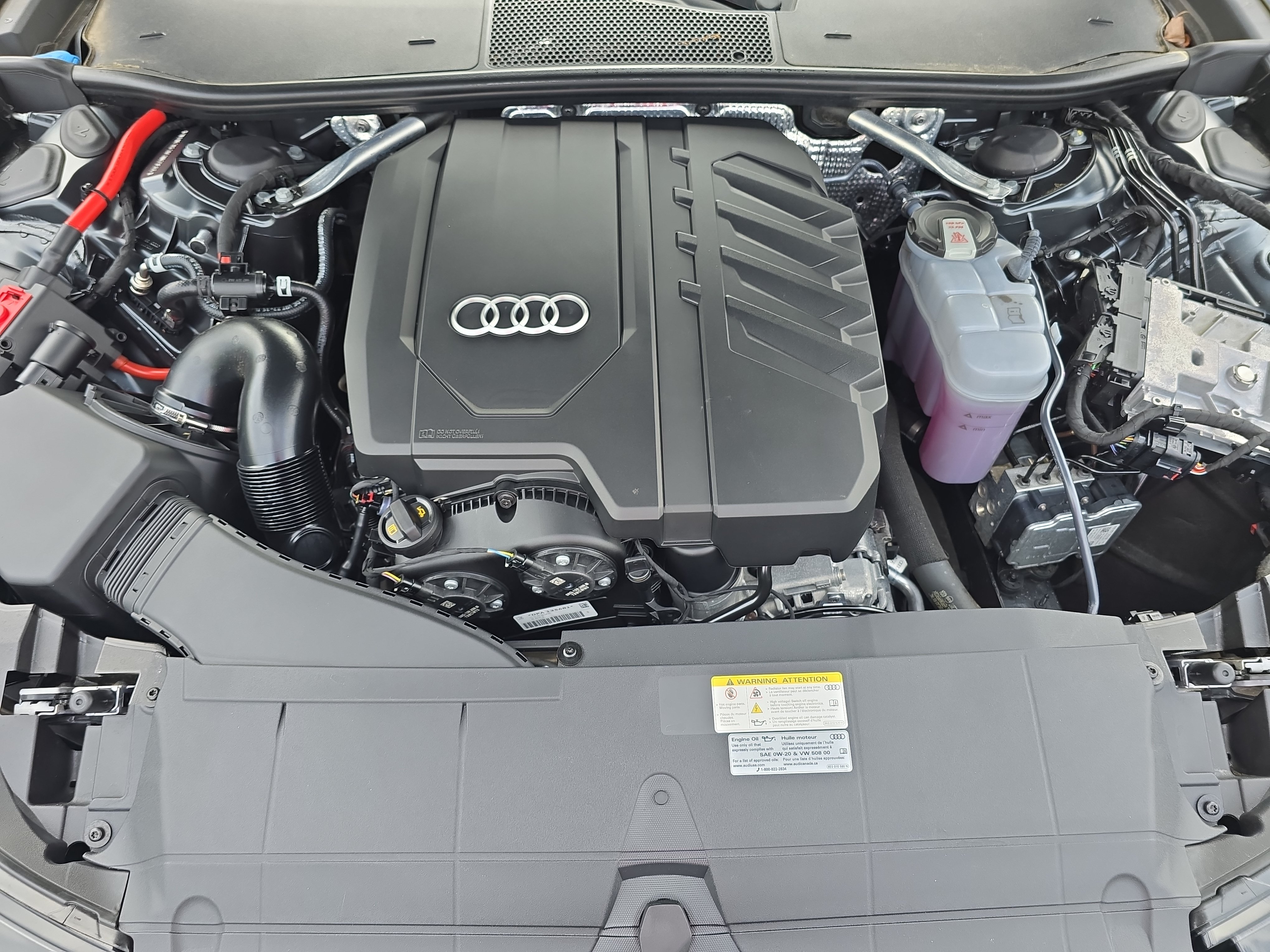 Used 2025 Audi A6 Premium Plus w/ Premium Plus Package AWD/4WD image 31
